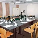 Quality Hotell 3*